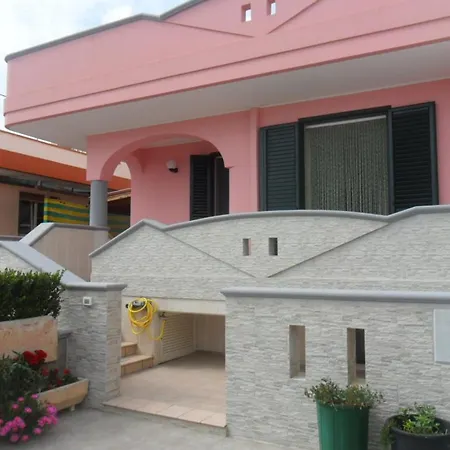 펜션 Casa Vacanza Fiorella *